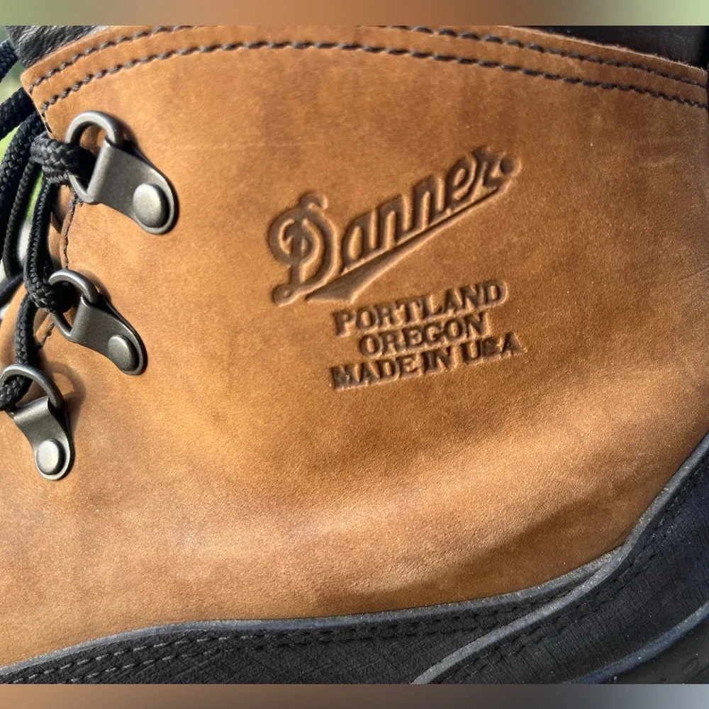 DANNER COMBAT HIKER BOOT WITH VIBRAM SOLE Sz 11.5
